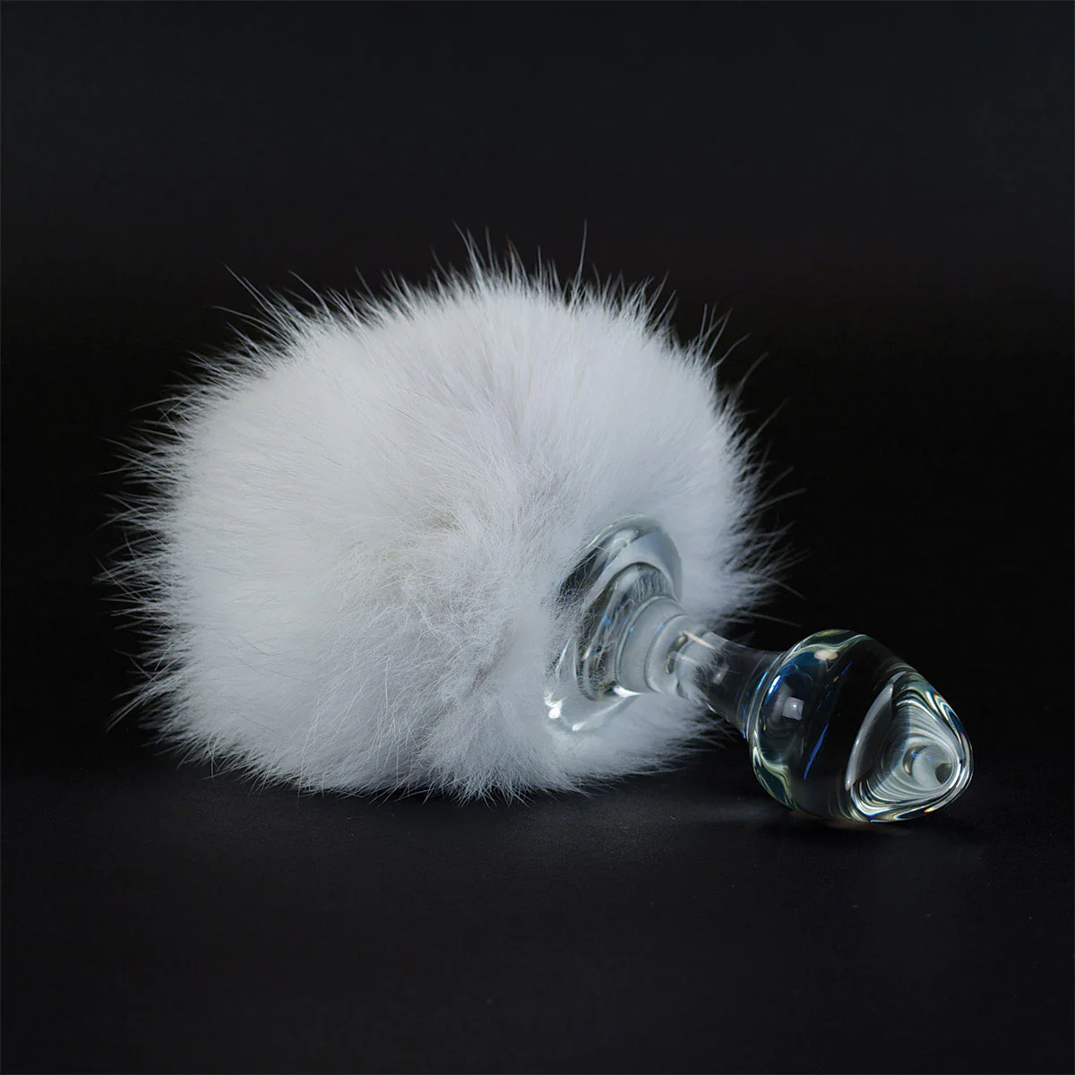 Crystal Delights Magnetic Bunny Plug - Image 5