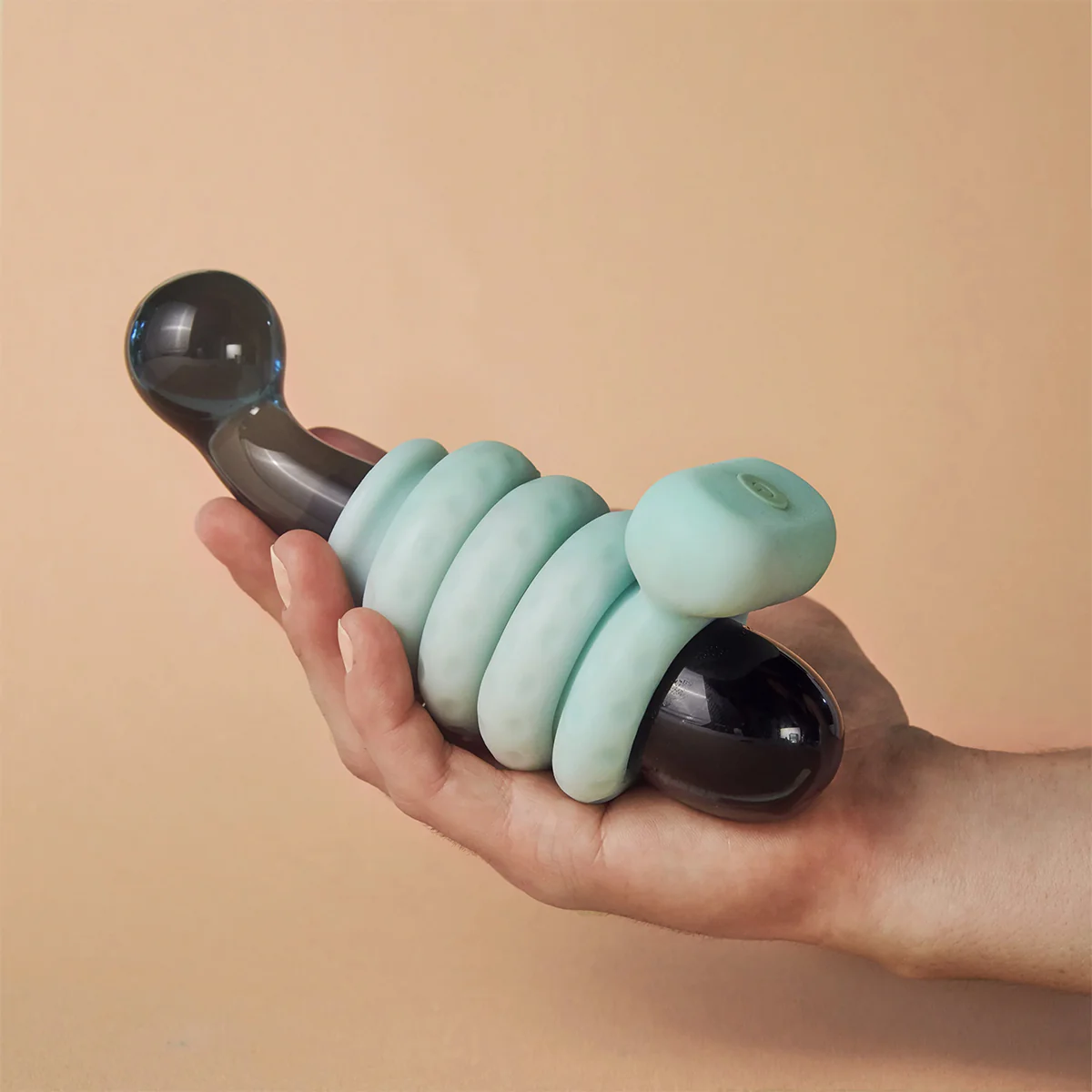 Ohnut Vibrating Silicone Ring - Image 3