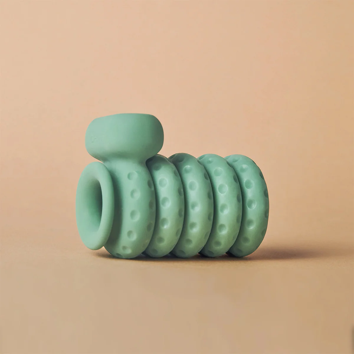 Ohnut Vibrating Silicone Ring - Image 4